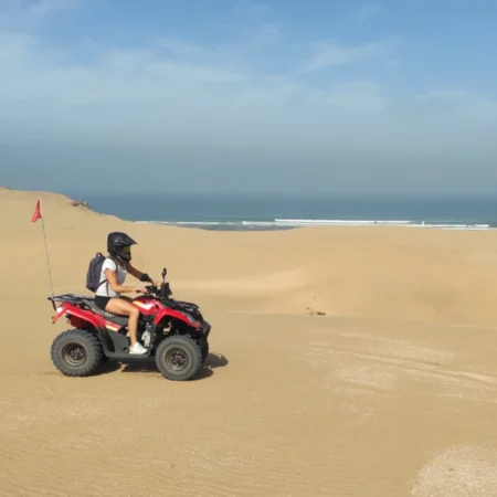 quad-enfant-plage-takate-agadir